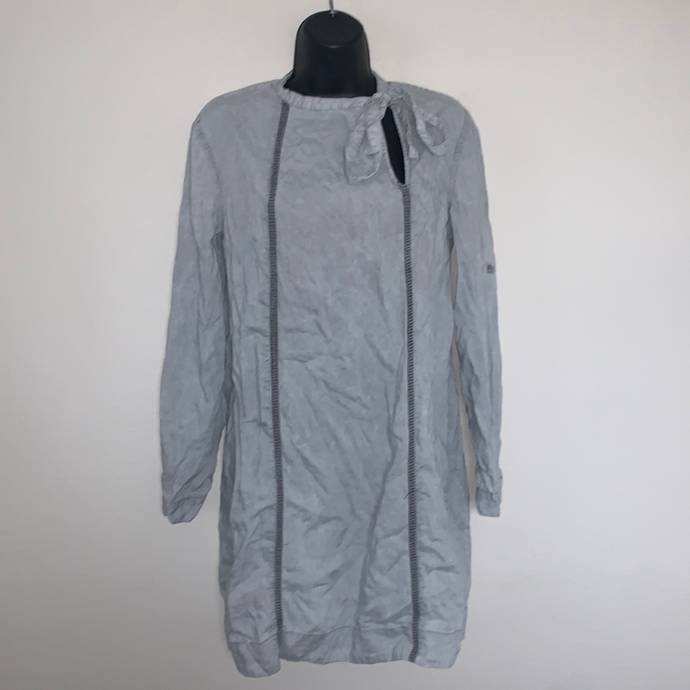 Cloth and Stone Gray Long Sleeve Tie Neck Shift Mini Dress